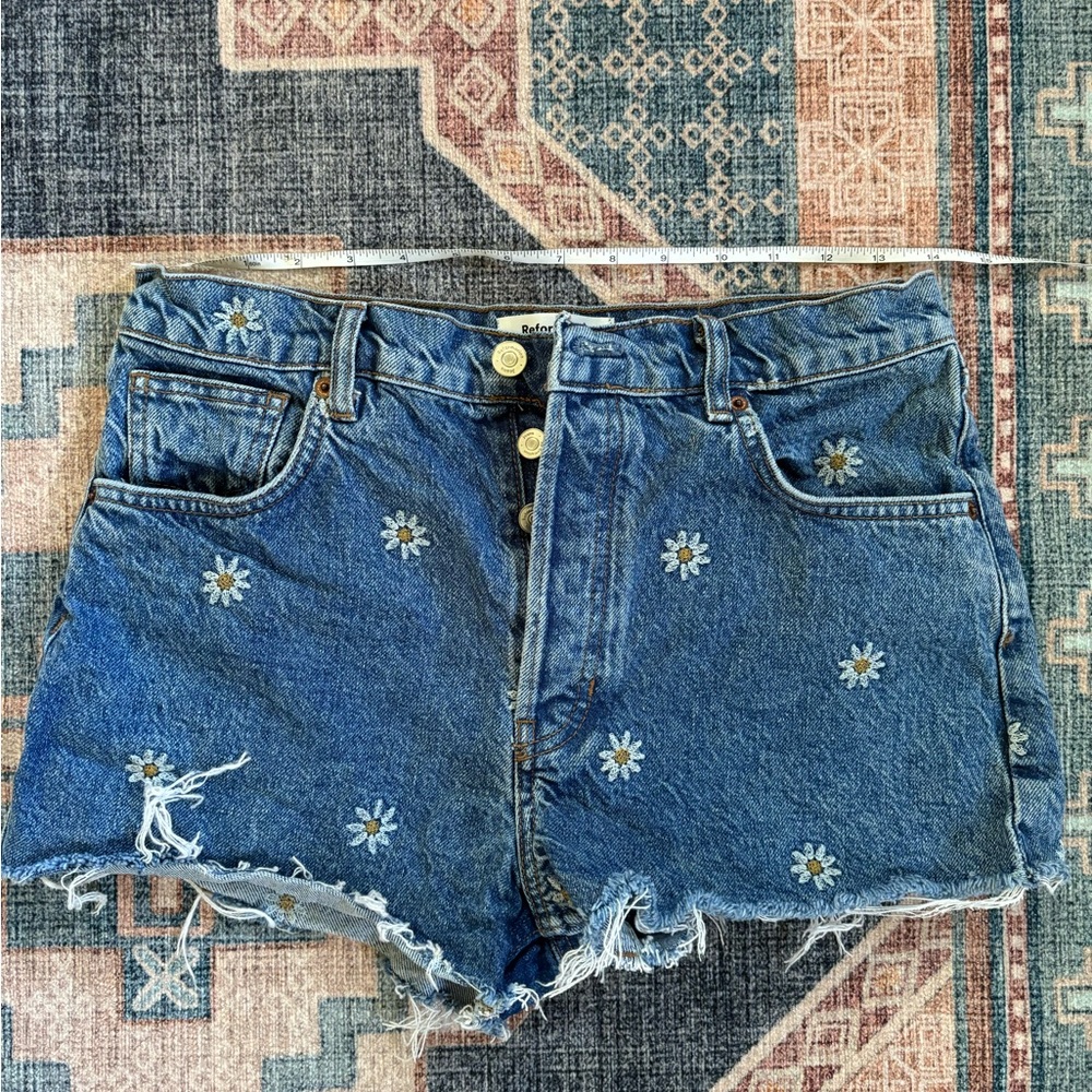 EUC Reformation Charlie Daisy High Waisted Denim Jean Shorts Sz 29 -would fit 28